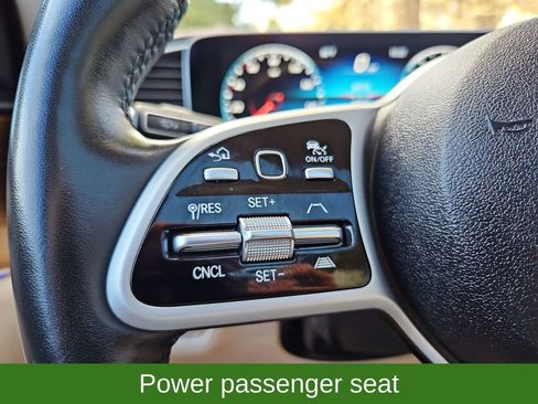 Used 2021 Mercedes-Benz GLE 580 4MATIC image 11