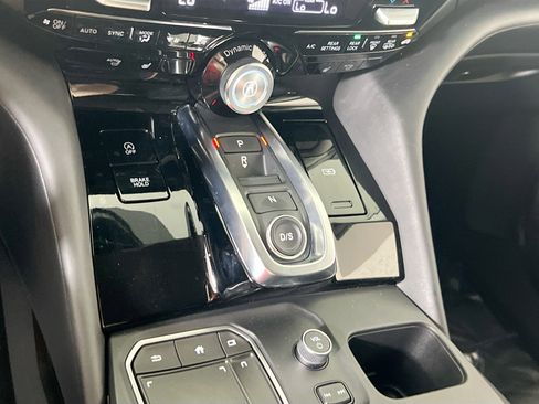 Used 2022 Acura MDX SH-AWD w/ Technology Package image 17