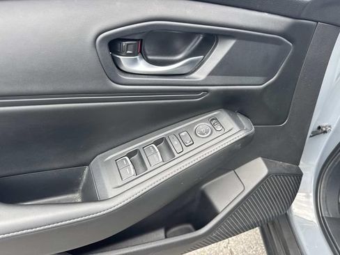 Used 2024 Honda Accord Sport image 17