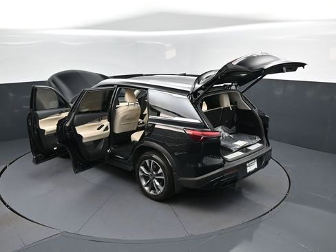 Certified 2023 INFINITI QX60 Luxe w/ Vision Package FWD image 2