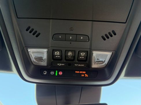 Used 2024 Cadillac XT4 Sport AWD/4WD image 20