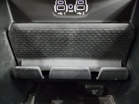 Used 2024 RAM 2500 Laramie w/ Night Edition AWD/4WD image 66