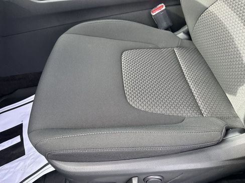 New 2026 Kia Sportage S image 9