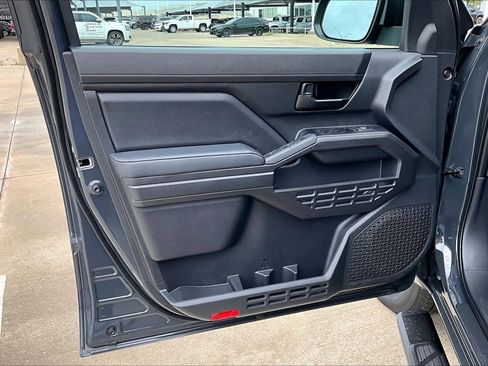 New 2026 Toyota Tacoma SR AWD/4WD image 10