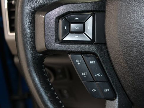 Used 2019 Ford F150 XLT w/ Equipment Group 302A Luxury AWD/4WD image 38
