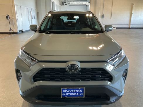 Used 2021 Toyota RAV4 XLE image 4