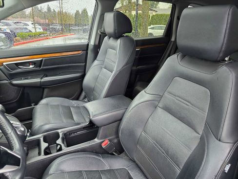 Used 2019 Honda CR-V Touring image 22