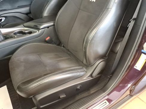 Used 2021 Dodge Challenger R/T Scat Pack RWD image 9