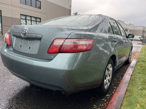 Used 2007 Toyota Camry LE FWD image 2