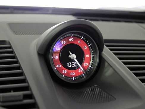 Used 2024 Porsche 911 Carrera S w/ Premium Package image 27