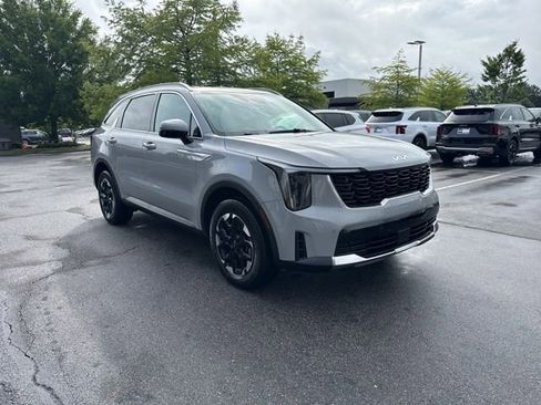 Used 2024 Kia Sorento S w/ Panoramic Sunroof Package AWD/4WD image 7