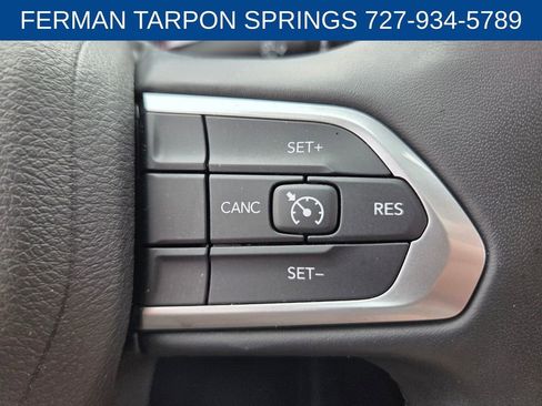 Used 2022 Jeep Compass Latitude w/ Sun and Sound Group AWD/4WD image 32