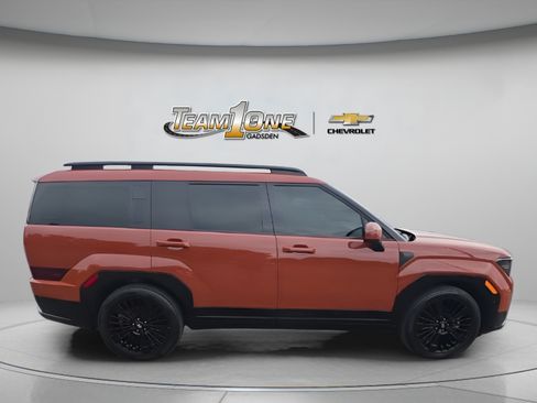 Used 2025 Hyundai Santa Fe Calligraphy FWD image 9