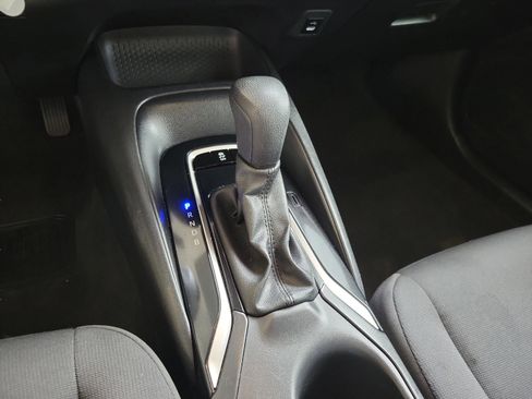 Used 2024 Toyota Corolla LE image 11