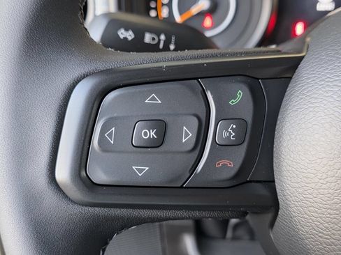 Used 2026 Jeep Wrangler Unlimited Sport AWD/4WD image 32