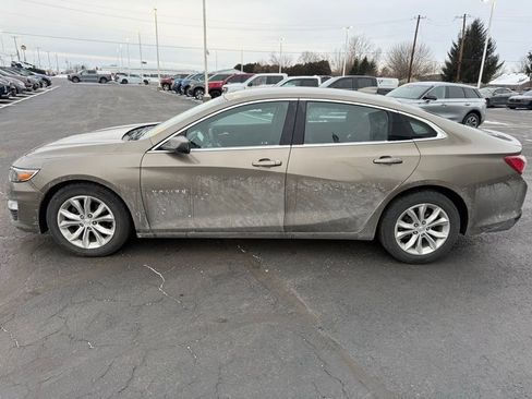 Used 2020 Chevrolet Malibu LT image 8