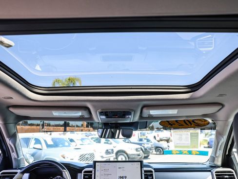 Used 2024 Toyota Tundra Limited image 7