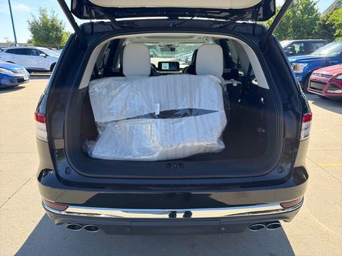New 2026 Lincoln Aviator Reserve AWD/4WD image 7