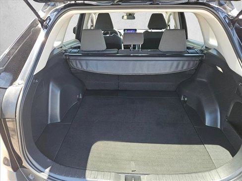 Used 2025 Toyota RAV4 XLE FWD image 7