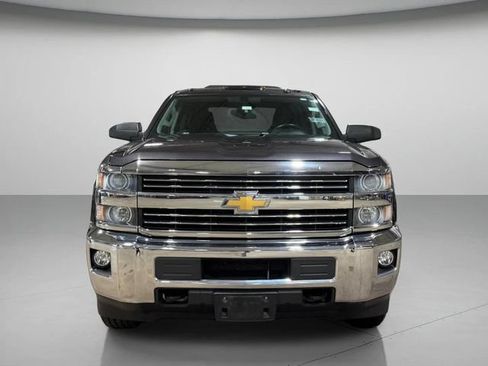 Used 2015 Chevrolet Silverado 2500 LT w/ LT Convenience Package AWD/4WD image 9
