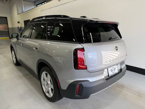 Certified 2025 MINI Cooper Countryman S image 3