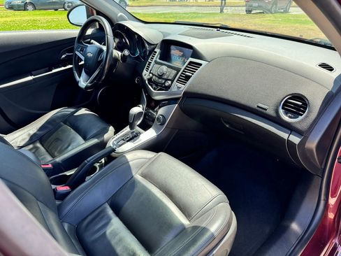 Used 2016 Chevrolet Cruze LTZ w/ Sun, Sound and Sport Package FWD image 23