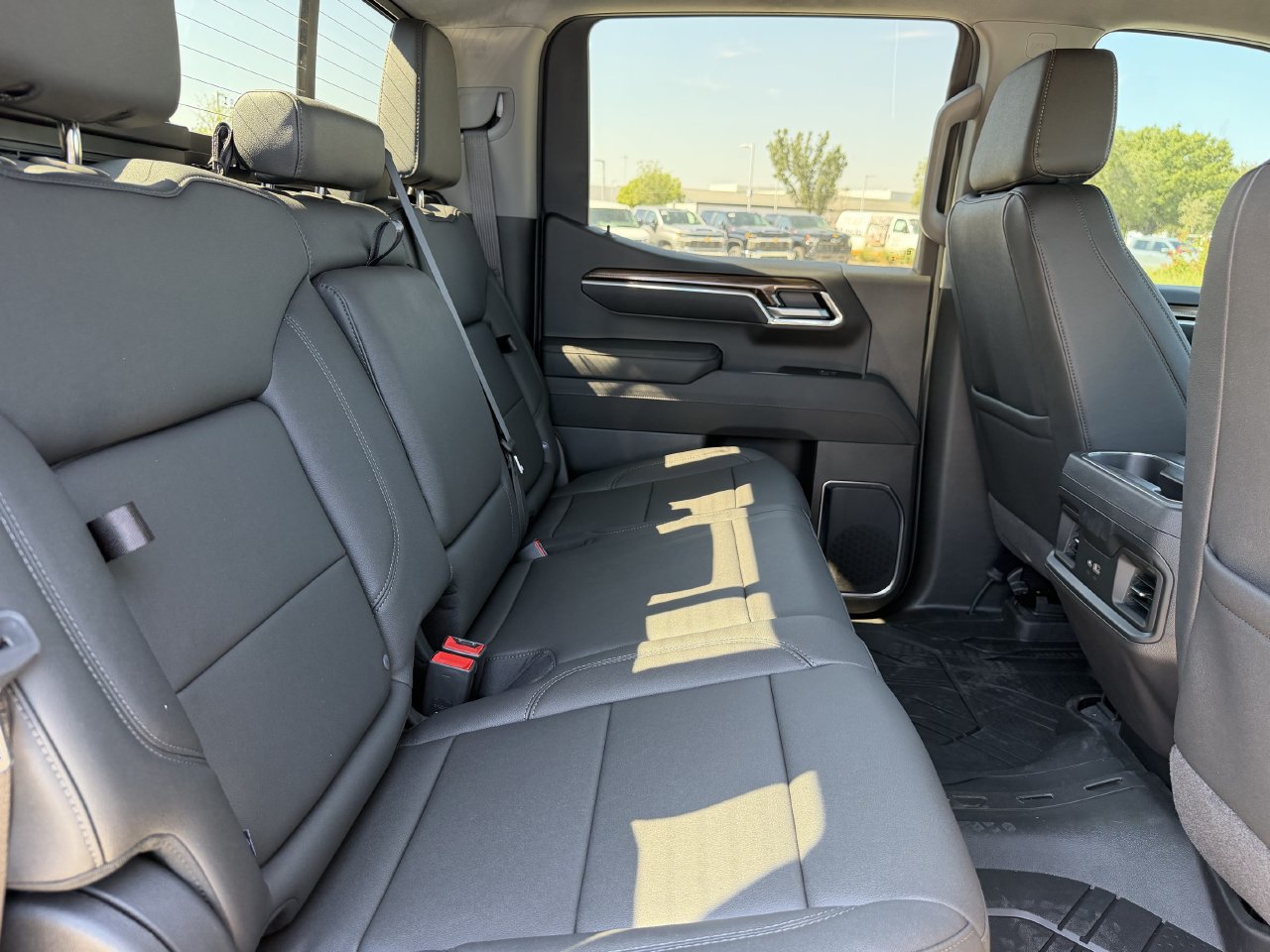 New 2026 Chevrolet Silverado 1500 RST w/ Texas Edition Plus AWD/4WD image 27