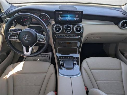 Used 2022 Mercedes-Benz GLC 300 image 16
