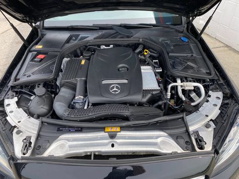 Used 2015 Mercedes-Benz C 300 4MATIC Sedan image 28