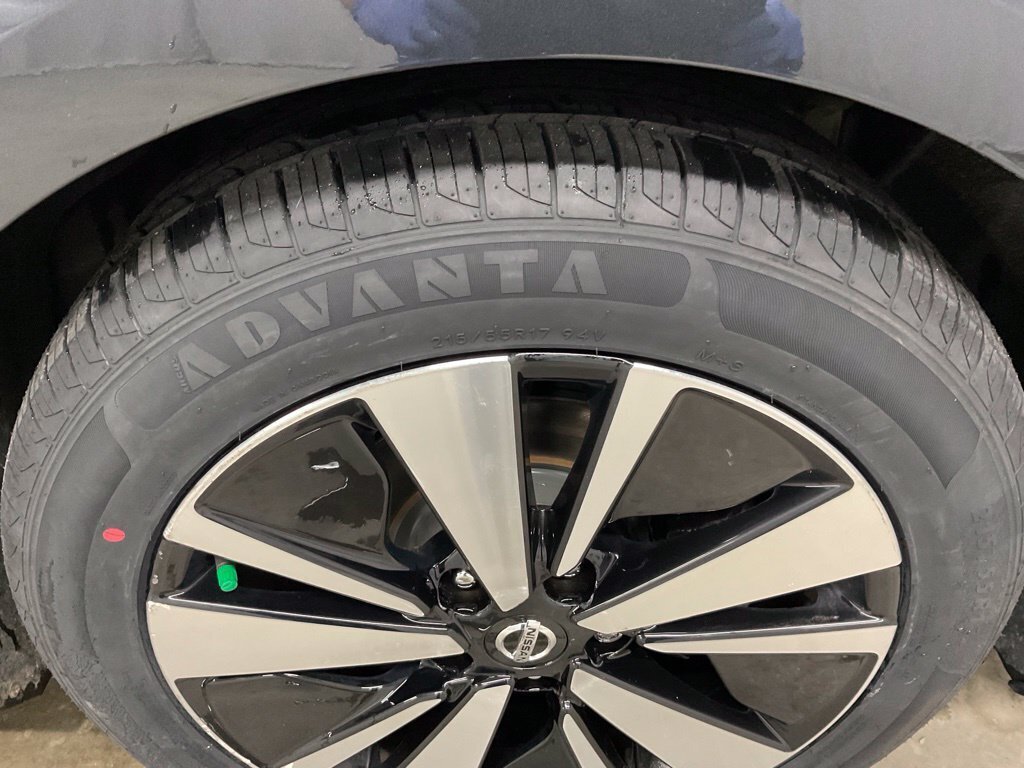 Used 2022 Nissan Altima 2.5 SV FWD image 16