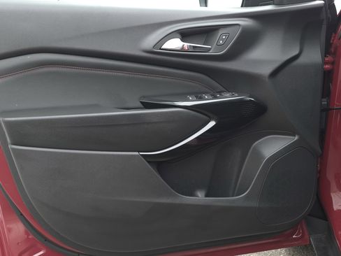 Used 2026 Chevrolet Trax RS w/ Driver Confidence Package image 19