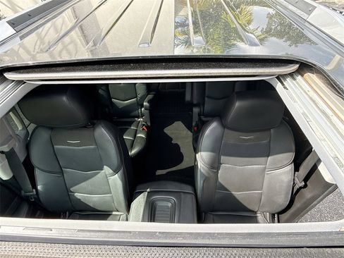 Used 2019 Cadillac Escalade Luxury image 23