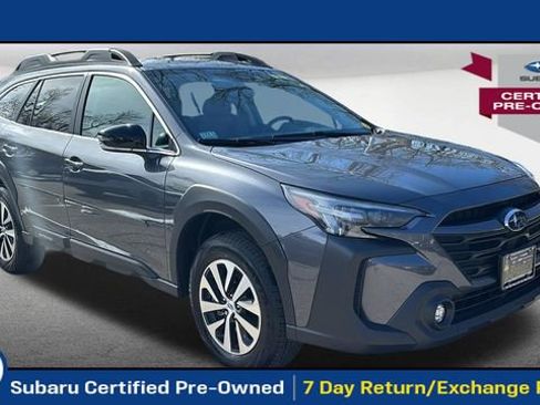 Certified 2025 Subaru Outback Premium AWD/4WD image 1