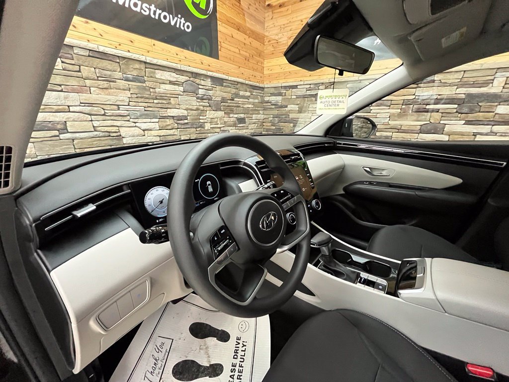 Used 2024 Hyundai Tucson SE AWD/4WD image 15