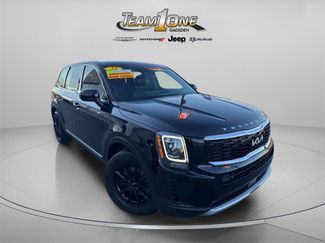 Used 2022 Kia Telluride LX video 1