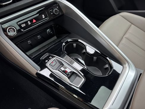 New 2026 Audi Q5 Premium AWD/4WD image 19