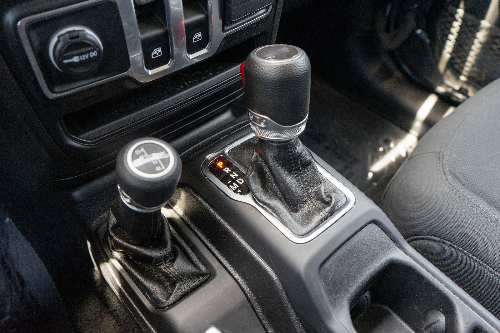Used 2022 Jeep Wrangler Sport AWD/4WD image 20