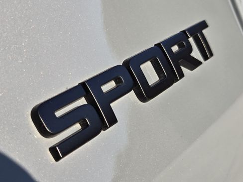 Certified 2024 Honda HR-V Sport image 32