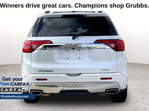 Used 2017 GMC Acadia Denali w/ Technology Package AWD/4WD image 4