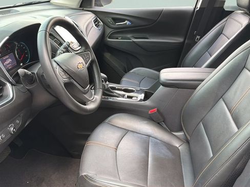 Used 2023 Chevrolet Equinox Premier FWD image 32