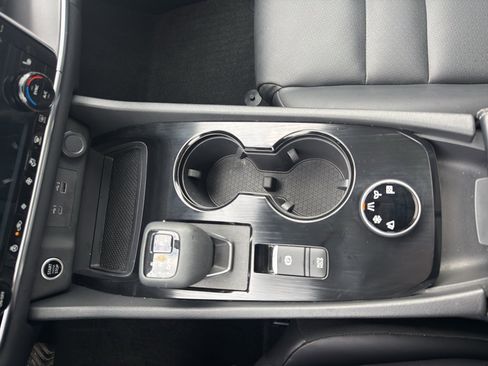 Certified 2023 Nissan Rogue SV w/ SV Premium Package image 22