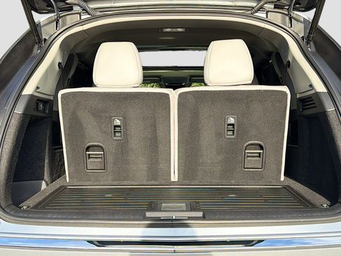 Used 2025 Acura MDX SH-AWD w/ Technology Package image 12