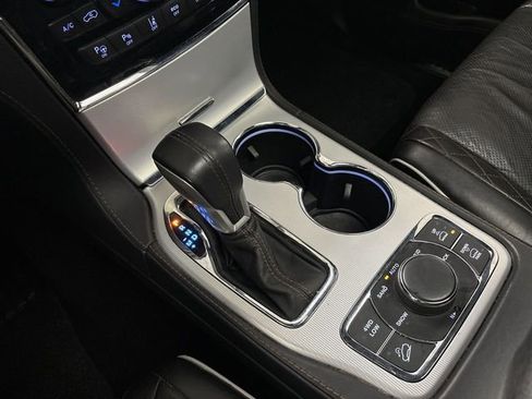 Used 2020 Jeep Grand Cherokee Summit image 53