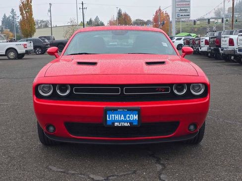 Used 2015 Dodge Challenger R/T w/ Quick Order Package 28D R/T image 8