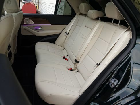 Used 2024 Mercedes-Benz GLE 450 4MATIC image 23