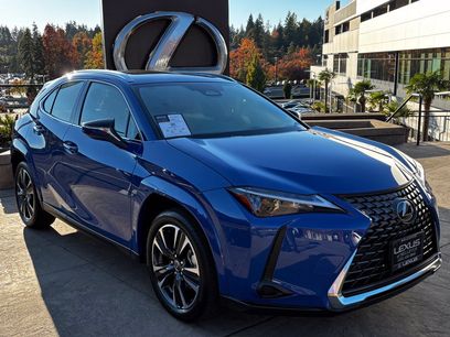 Certified 2025 Lexus UX 300h AWD w/ Accessory Package (Z2)