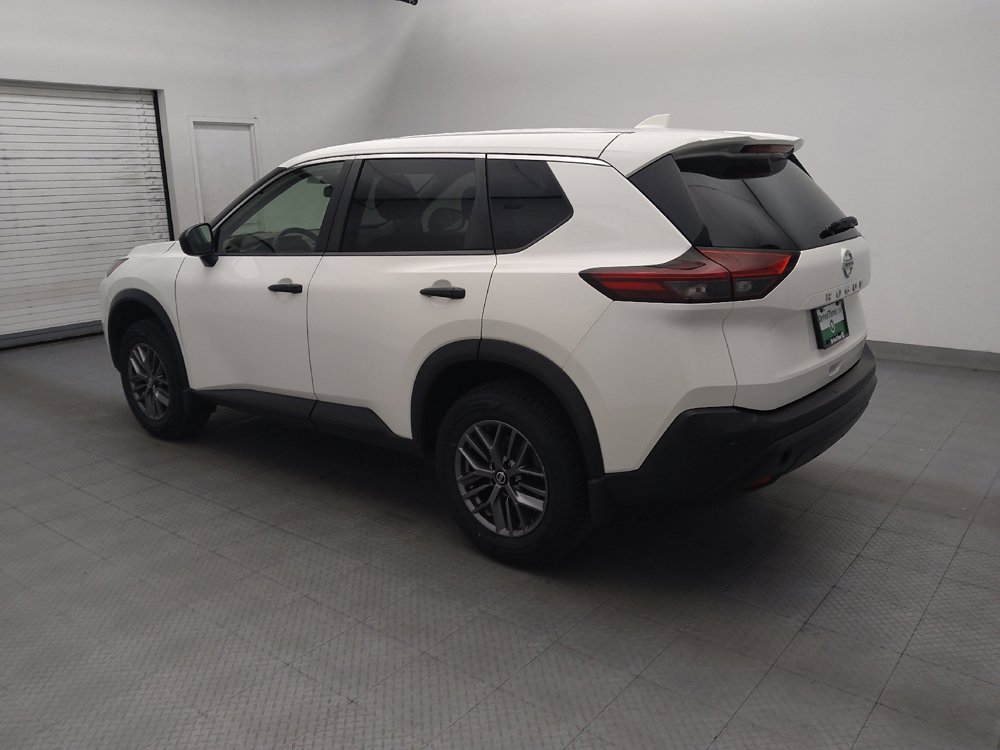 Used 2021 Nissan Rogue S FWD image 3