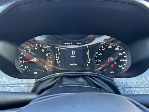 Certified 2022 Jeep Compass Latitude image 13