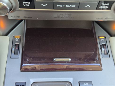 Used 2018 Lexus GX 460 Luxury image 24