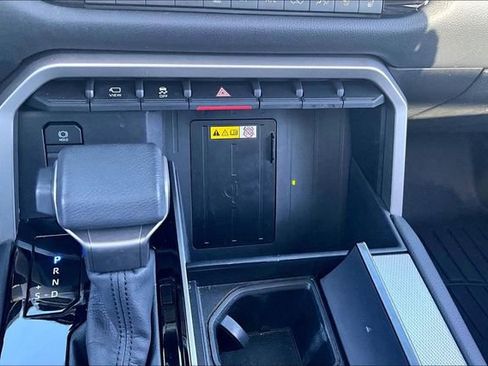 Used 2024 Toyota Sequoia Limited image 33